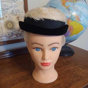 RARE 50s 60s Breton Pill Box Hat, Velvet Brim, Black Ribbon White Feather Crown